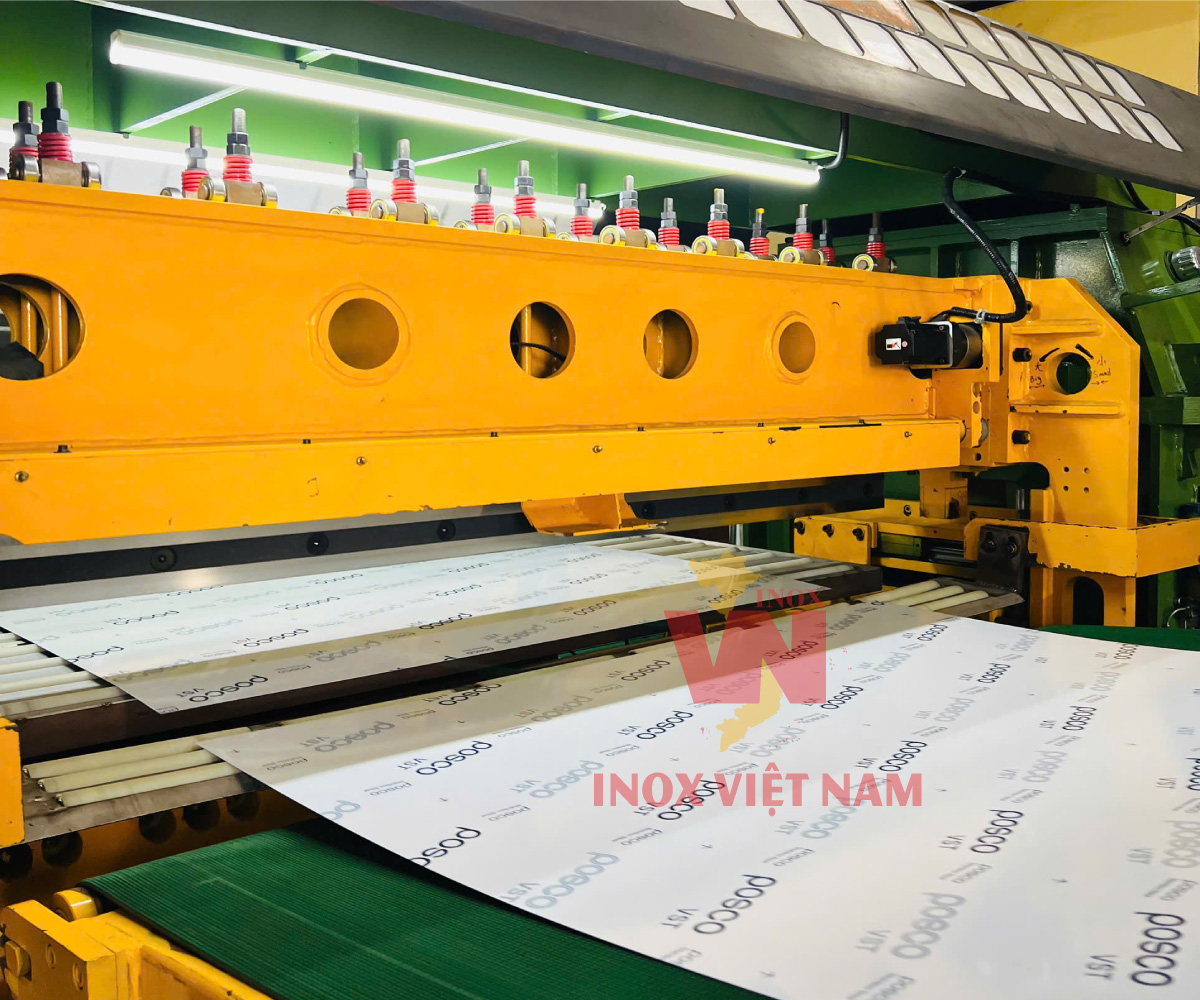 Dịch vụ cắt tấm tại Inox Việt Nam